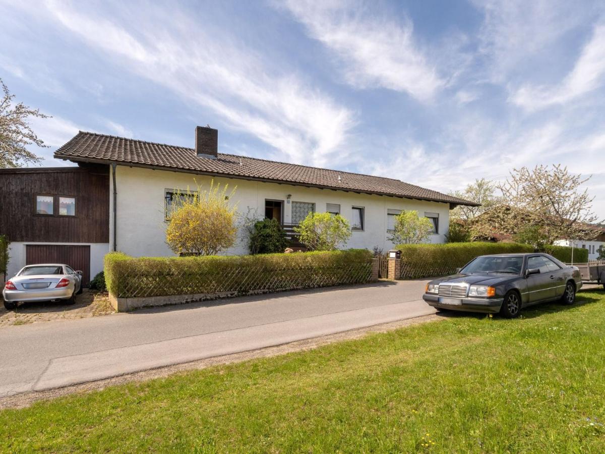 באד קוצטינג Quaint Holiday Home In Bad K Tzting With Garden Terrace מראה חיצוני תמונה