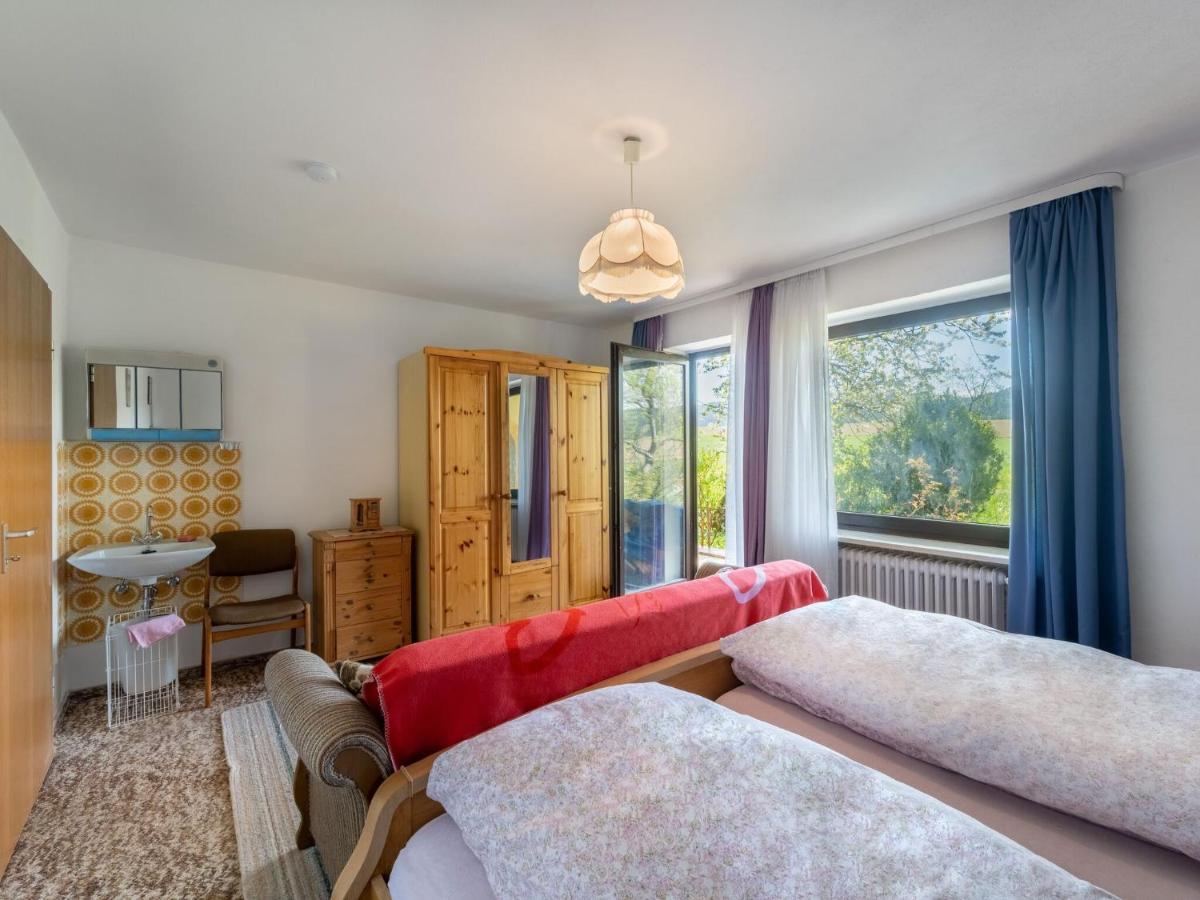 באד קוצטינג Quaint Holiday Home In Bad K Tzting With Garden Terrace מראה חיצוני תמונה