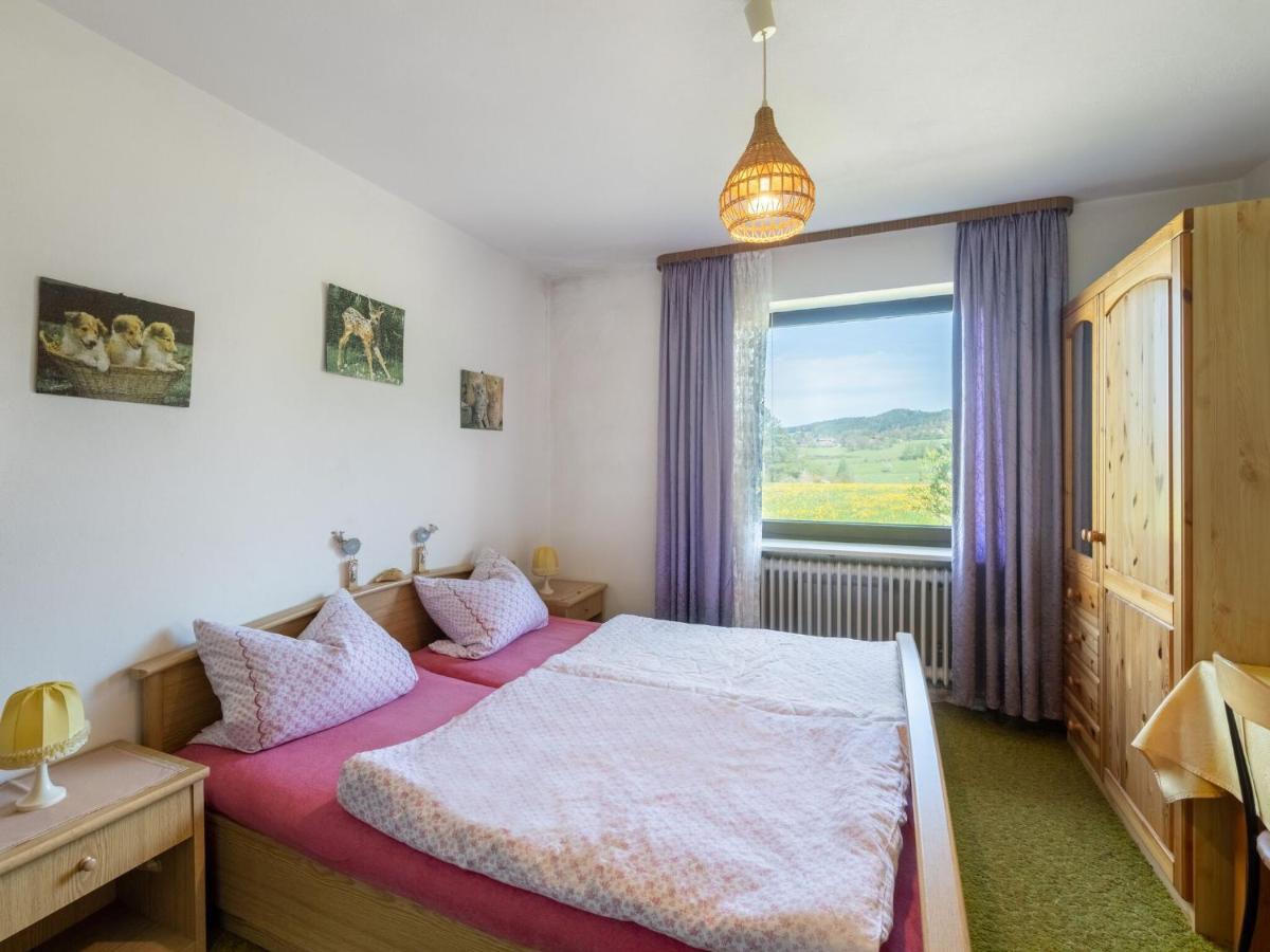 באד קוצטינג Quaint Holiday Home In Bad K Tzting With Garden Terrace מראה חיצוני תמונה