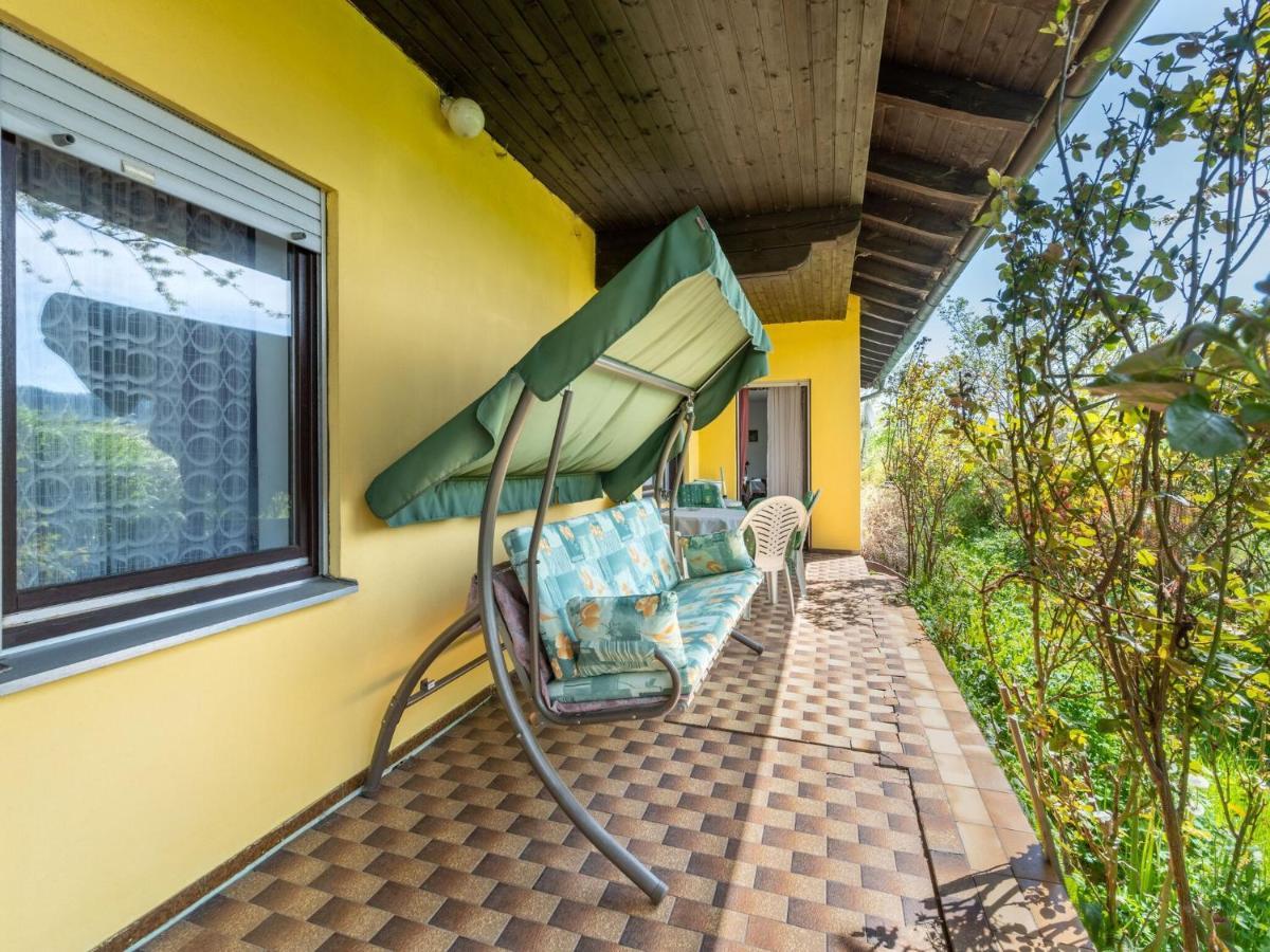 באד קוצטינג Quaint Holiday Home In Bad K Tzting With Garden Terrace מראה חיצוני תמונה